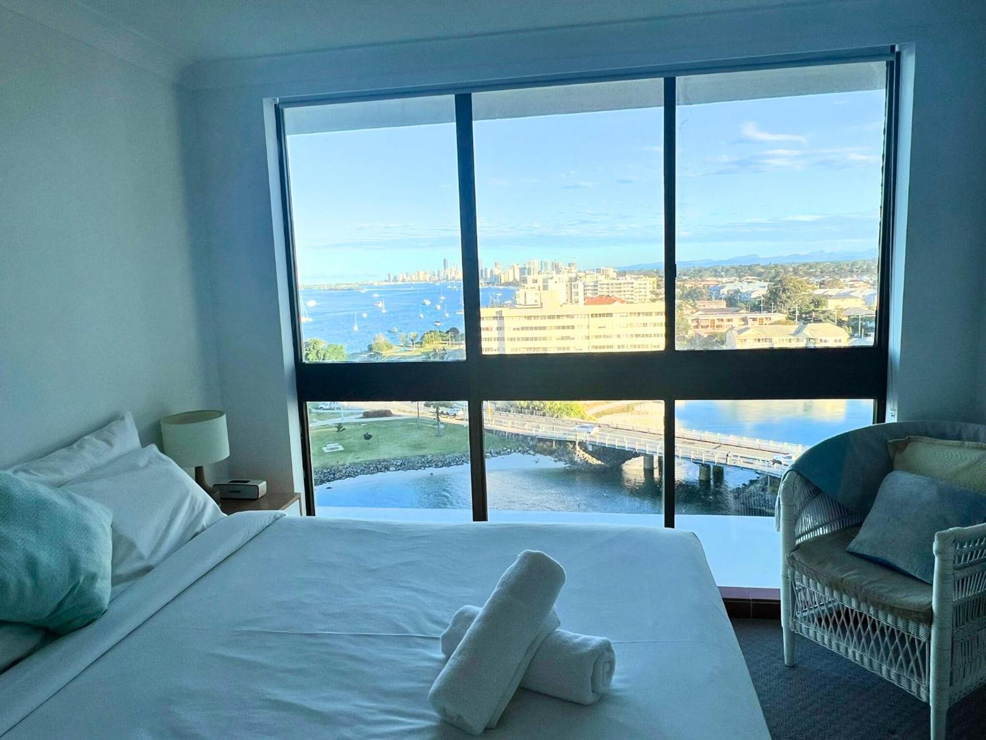 Broadwater Shores Waterfront Apartments Gold Coast Eksteriør bilde