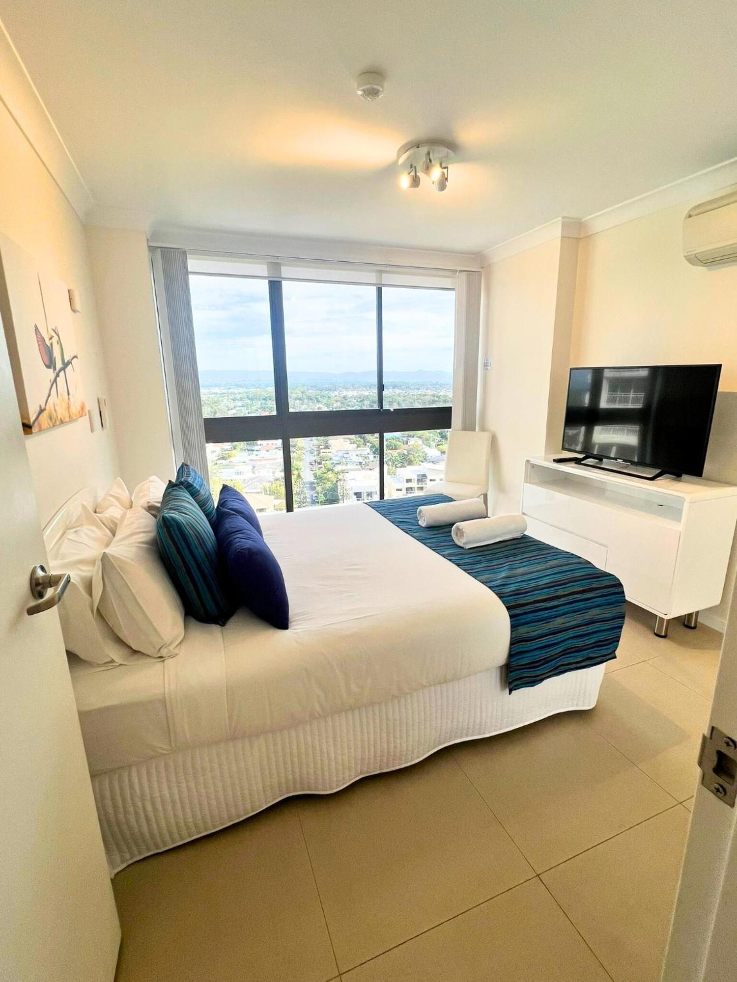 Broadwater Shores Waterfront Apartments Gold Coast Eksteriør bilde