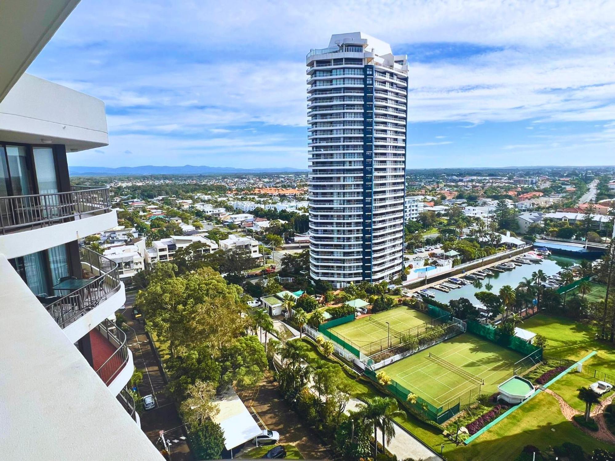 Broadwater Shores Waterfront Apartments Gold Coast Eksteriør bilde