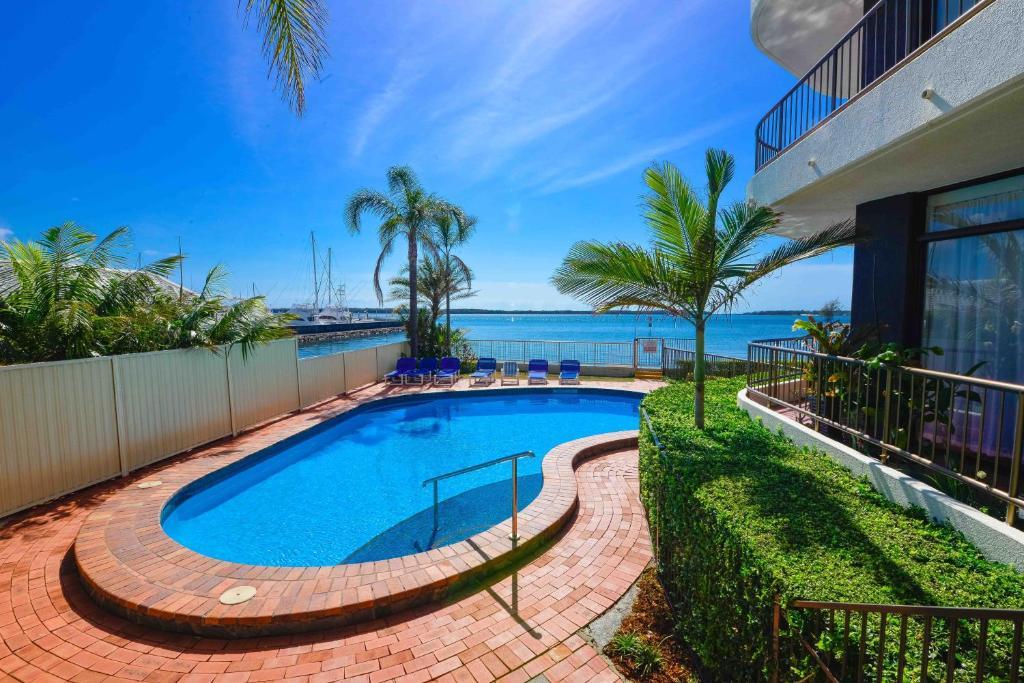 Broadwater Shores Waterfront Apartments Gold Coast Eksteriør bilde