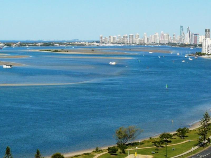 Broadwater Shores Waterfront Apartments Gold Coast Eksteriør bilde