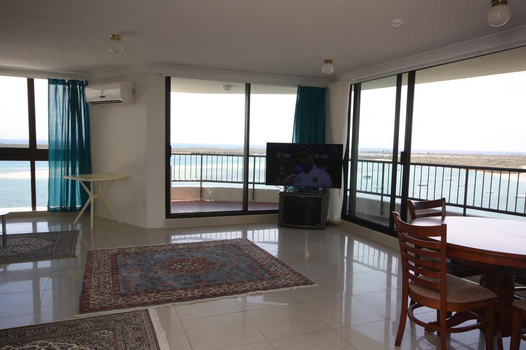 Broadwater Shores Waterfront Apartments Gold Coast Eksteriør bilde