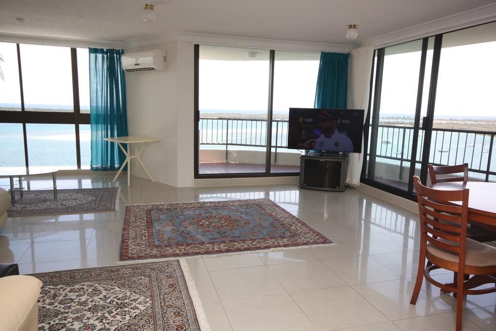 Broadwater Shores Waterfront Apartments Gold Coast Eksteriør bilde